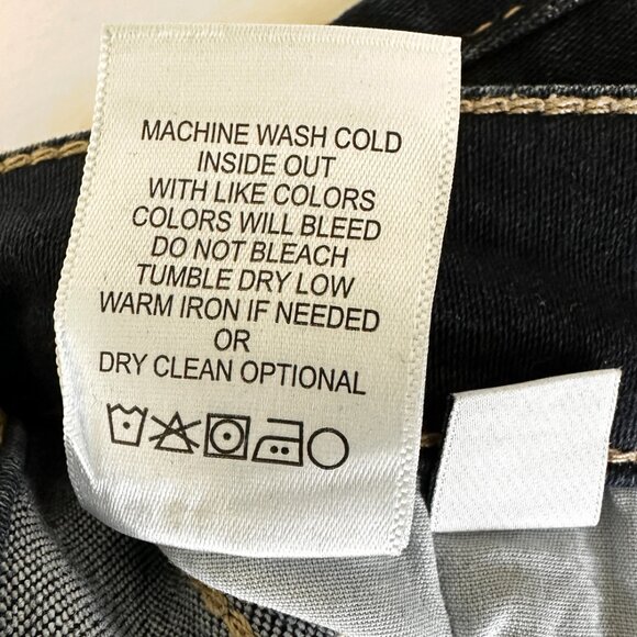 VERVET Slim Jeans - Picture 9 of 10